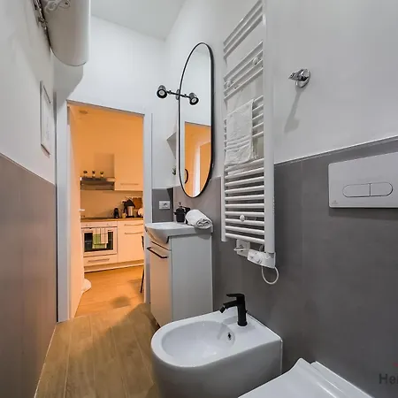 Apartment New Modern - Treni 10min - Hiper Wifi - Ac